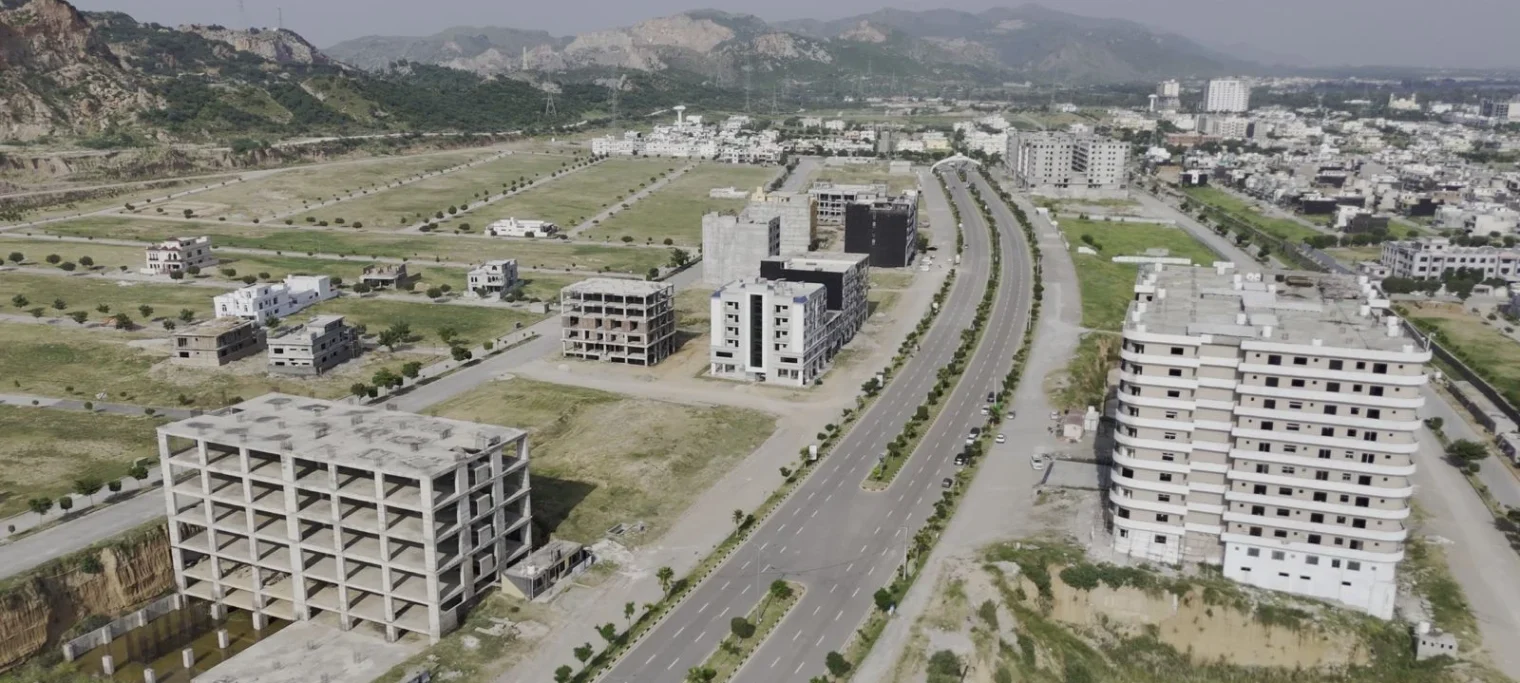 WhatsApp Image 2025-12-04 at 13.47.48